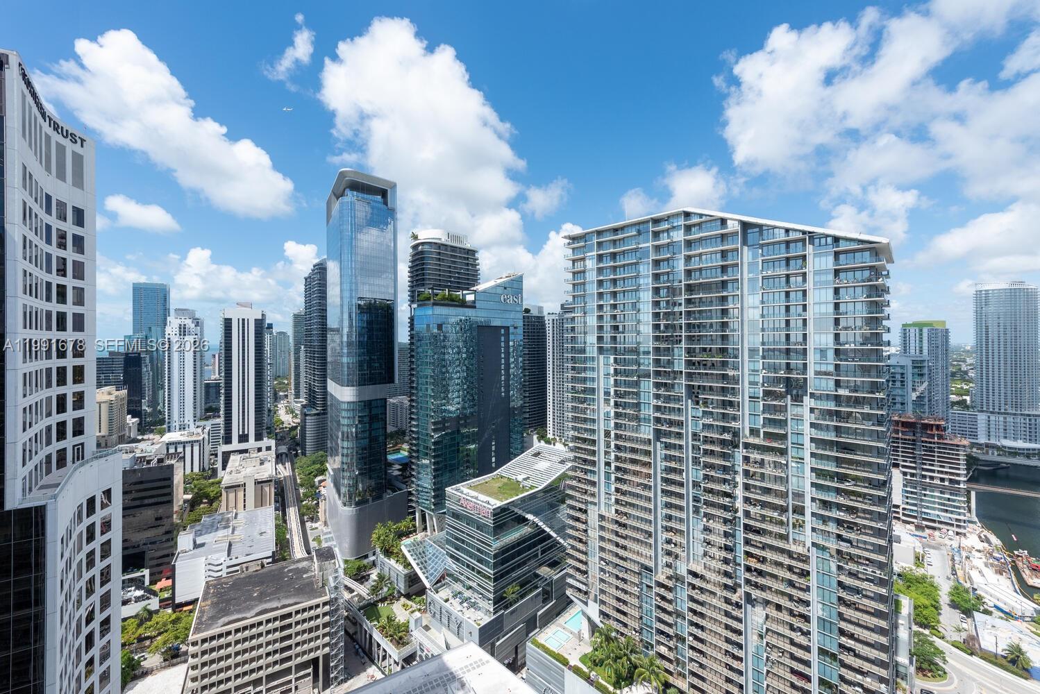 500 BRICKELL WEST CONDO - Residential