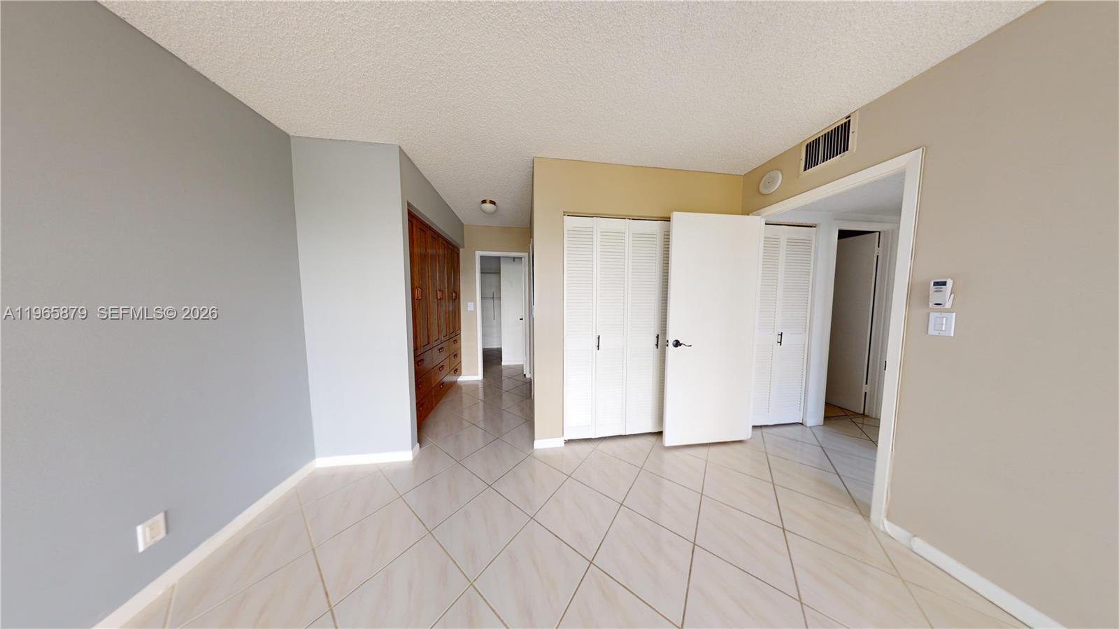 OLYMPUS CONDO - Residential