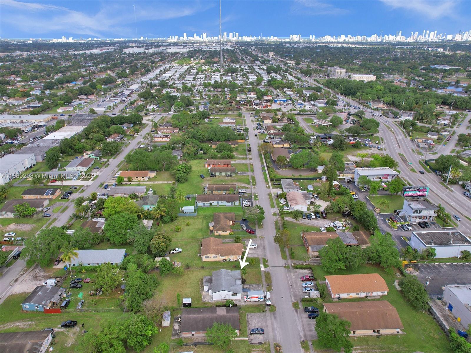 MIAMI GARDENS ESTATES - Residential