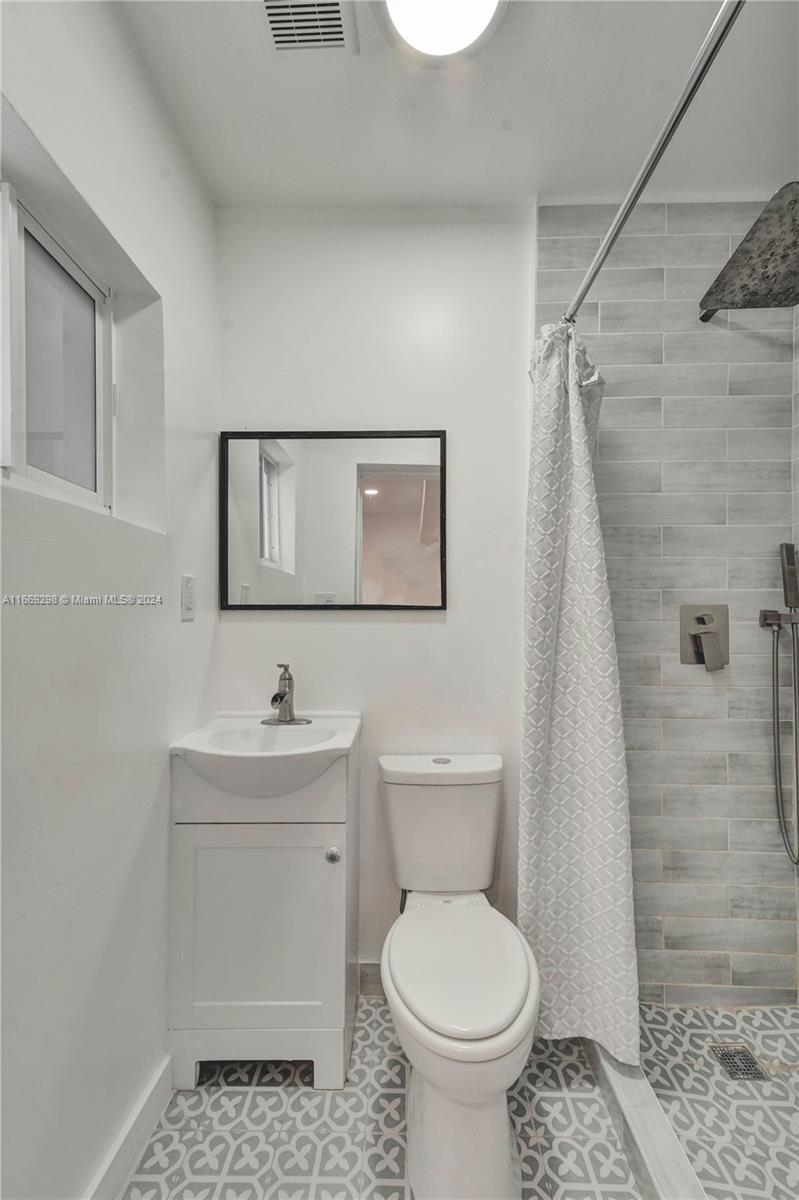 MIAMI GARDENS ESTATES - Residential
