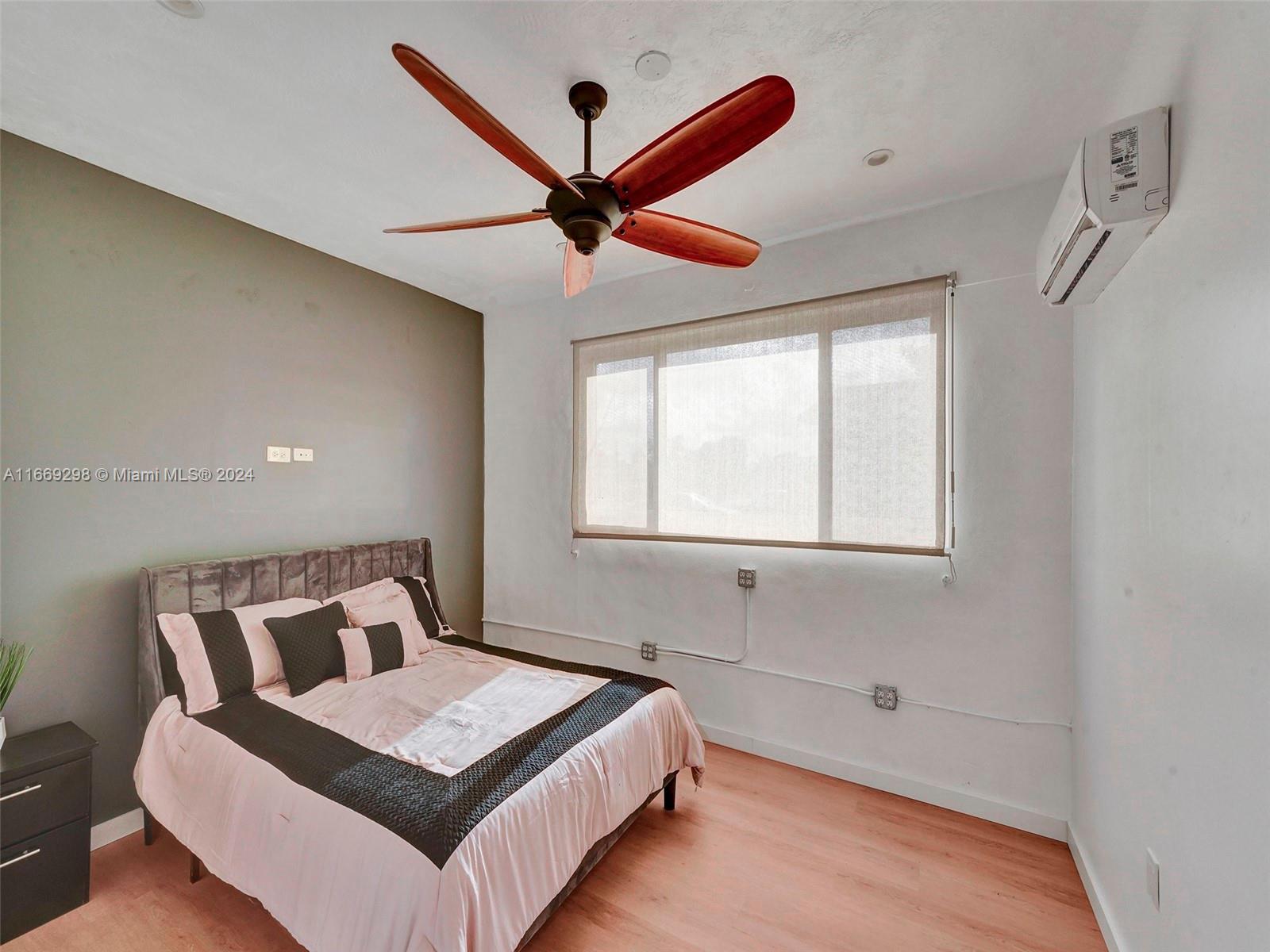 MIAMI GARDENS ESTATES - Residential