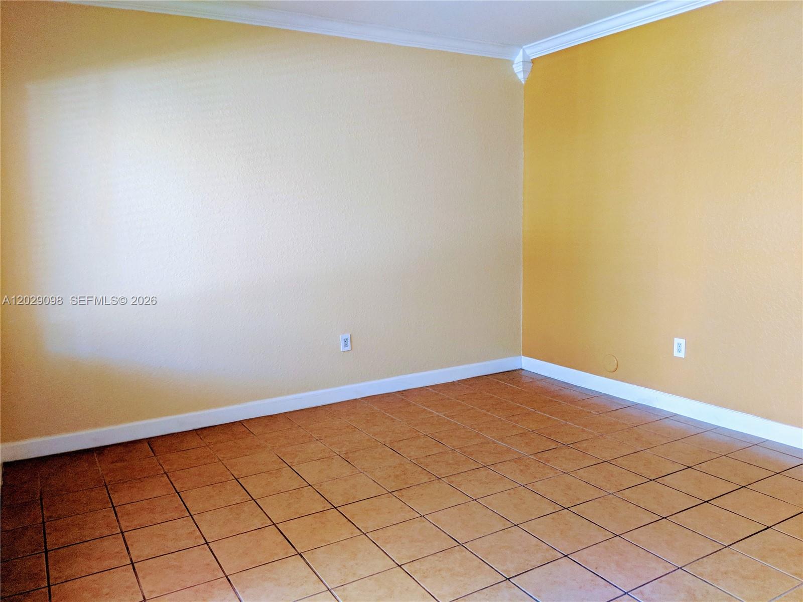 SILVER PALM HOMES - Residential Lease