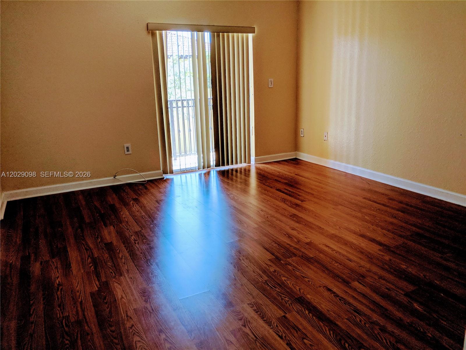 SILVER PALM HOMES - Residential Lease
