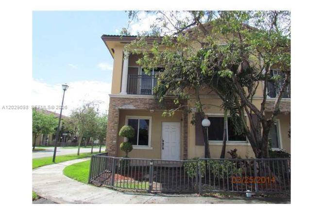 SILVER PALM HOMES - Residential Lease