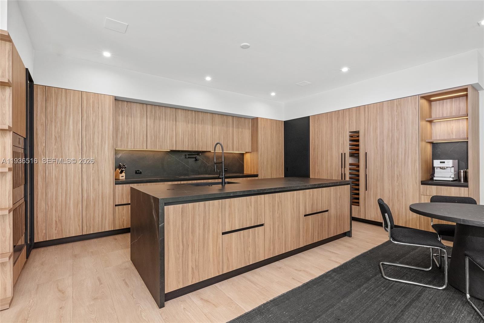 DAVIS OAKS - Residential