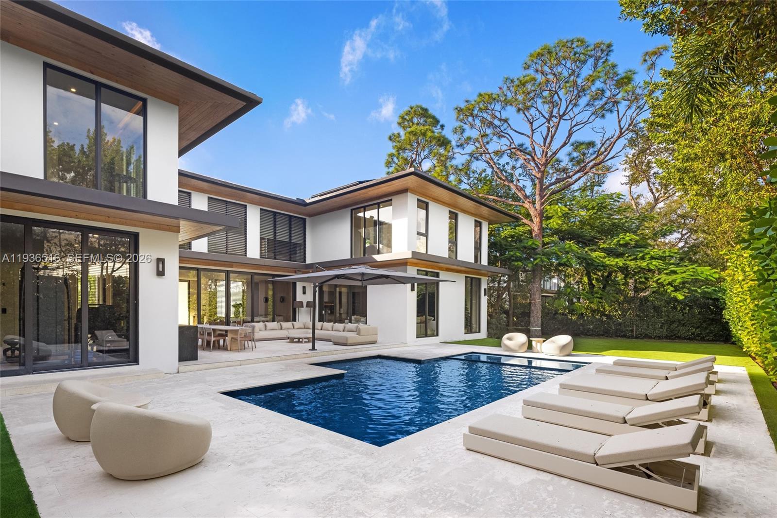 DAVIS OAKS - Residential