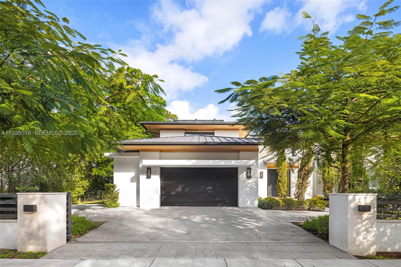 DAVIS OAKS - Residential