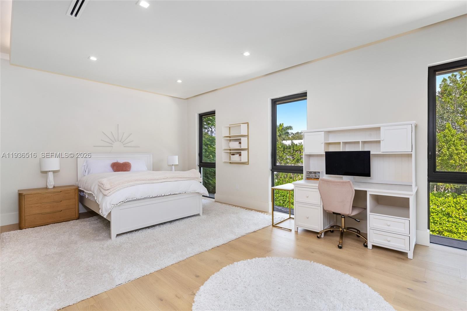 DAVIS OAKS - Residential