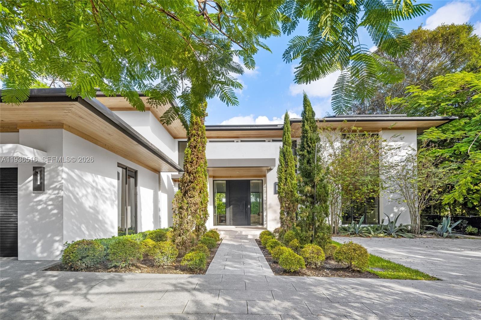 DAVIS OAKS - Residential