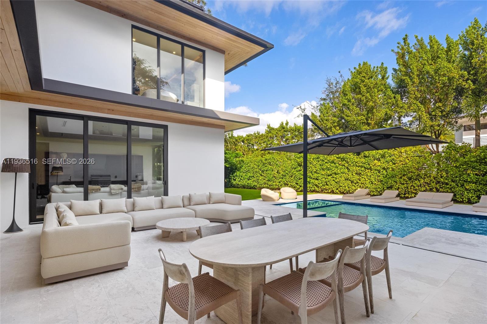 DAVIS OAKS - Residential