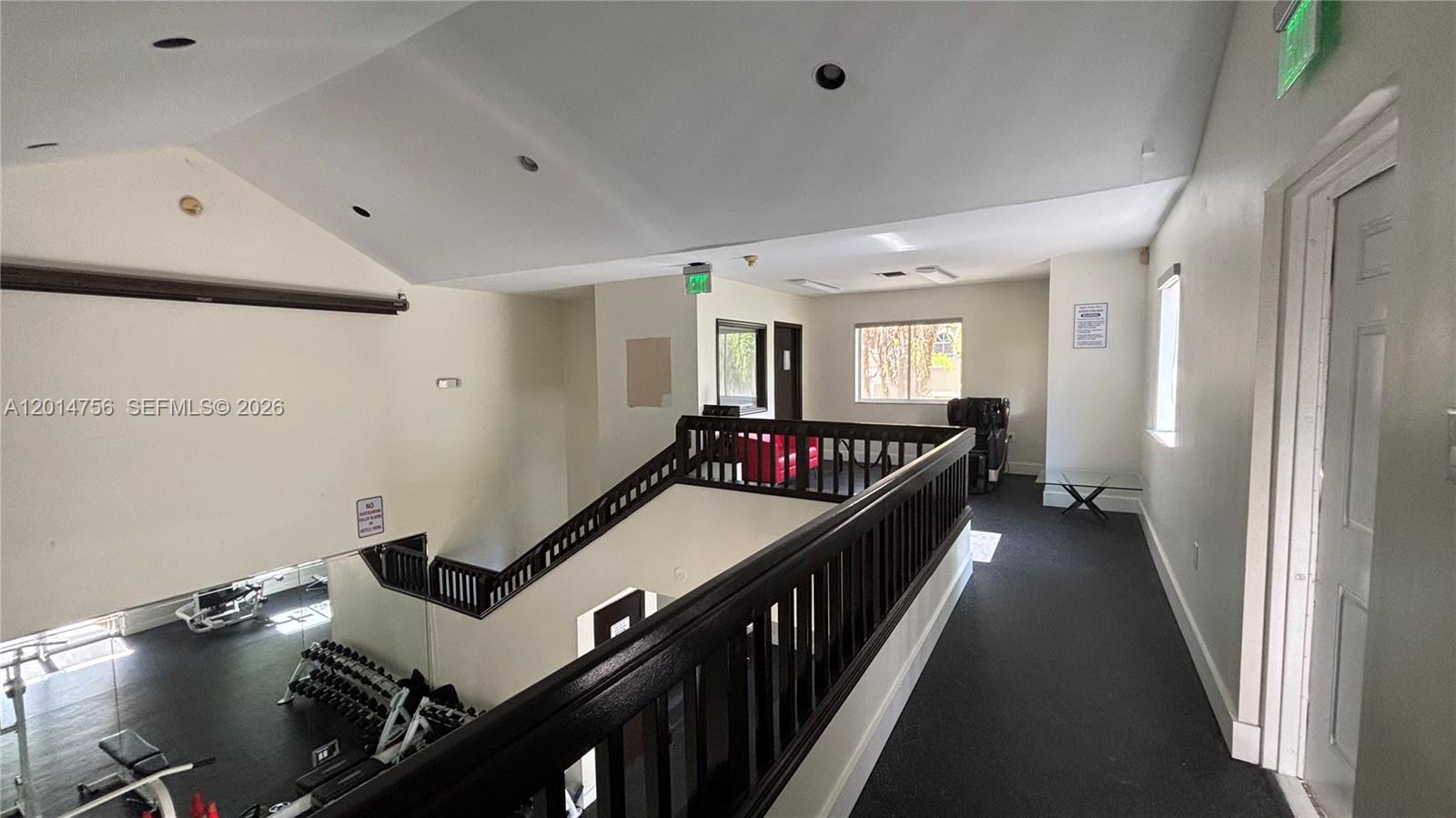 ROYAL PALM PLACE - Residential