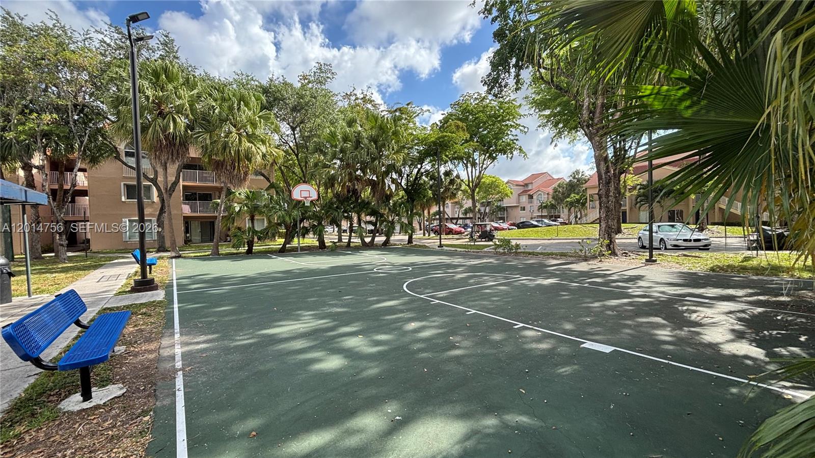 ROYAL PALM PLACE - Residential