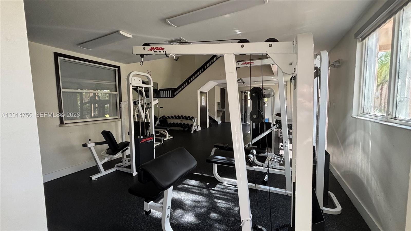 ROYAL PALM PLACE - Residential