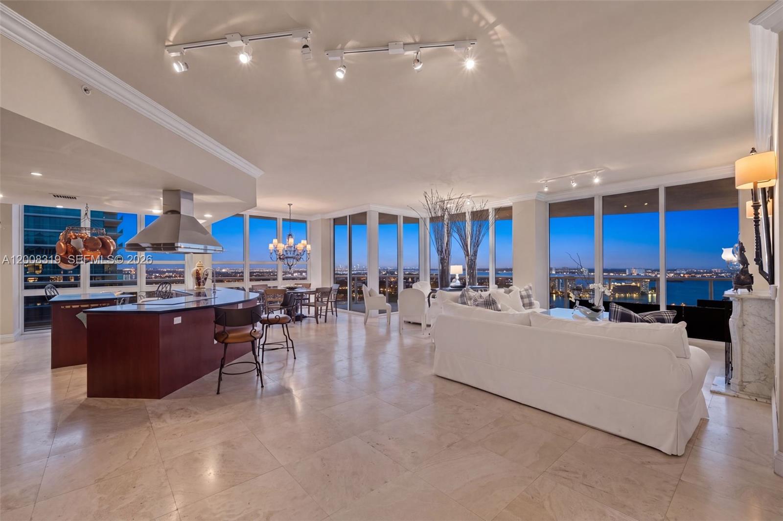 BELLINI CONDO - Residential