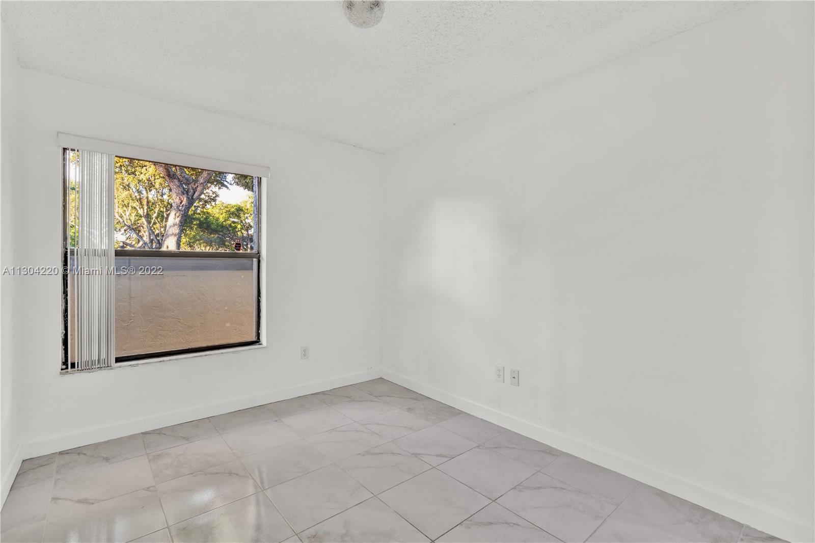 WOODGATE - Residential Lease