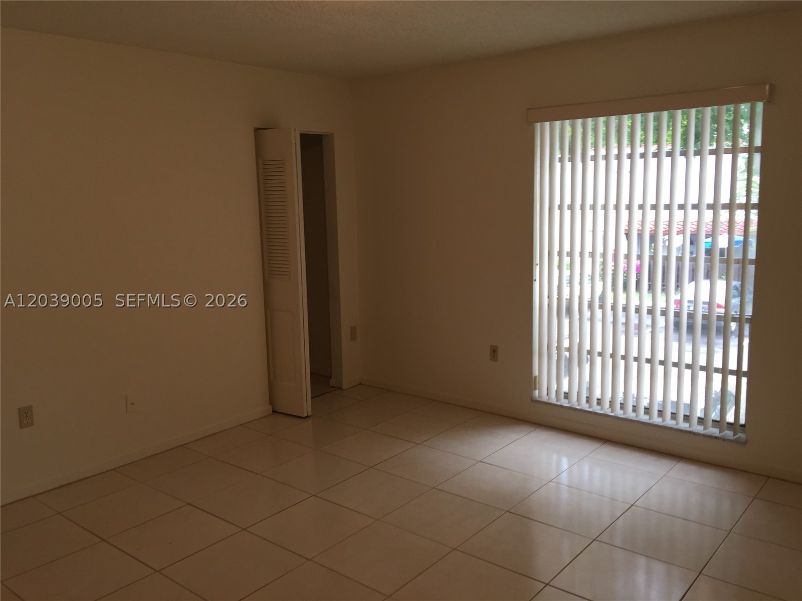 SPANISH TRACE CONDO - Residential