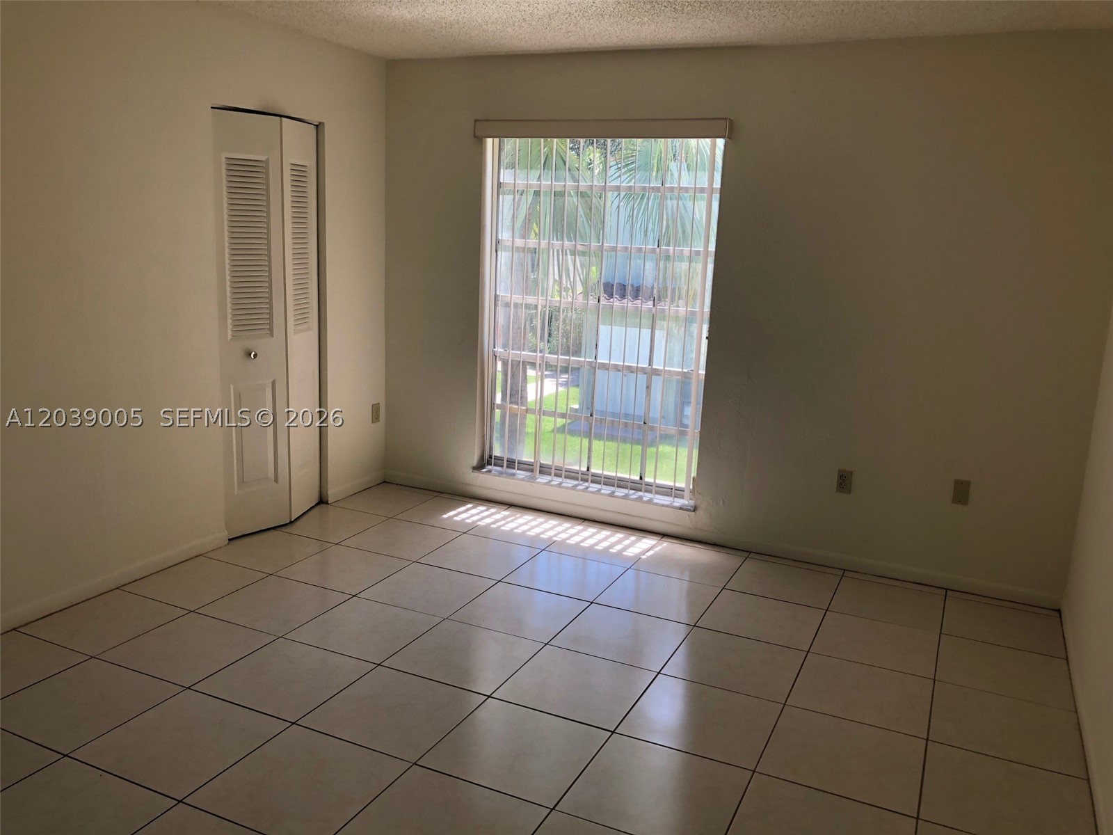 SPANISH TRACE CONDO - Residential