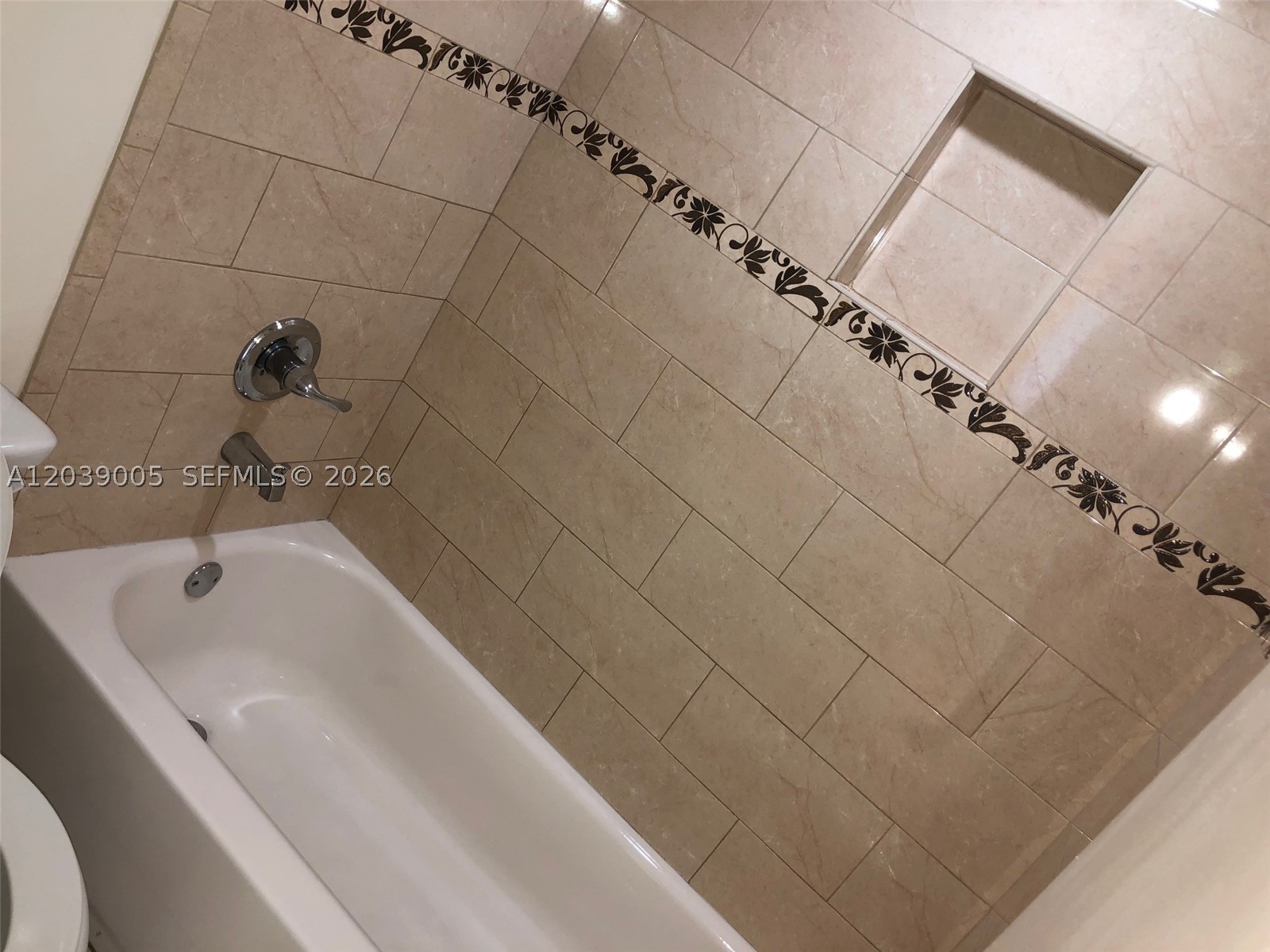 SPANISH TRACE CONDO - Residential