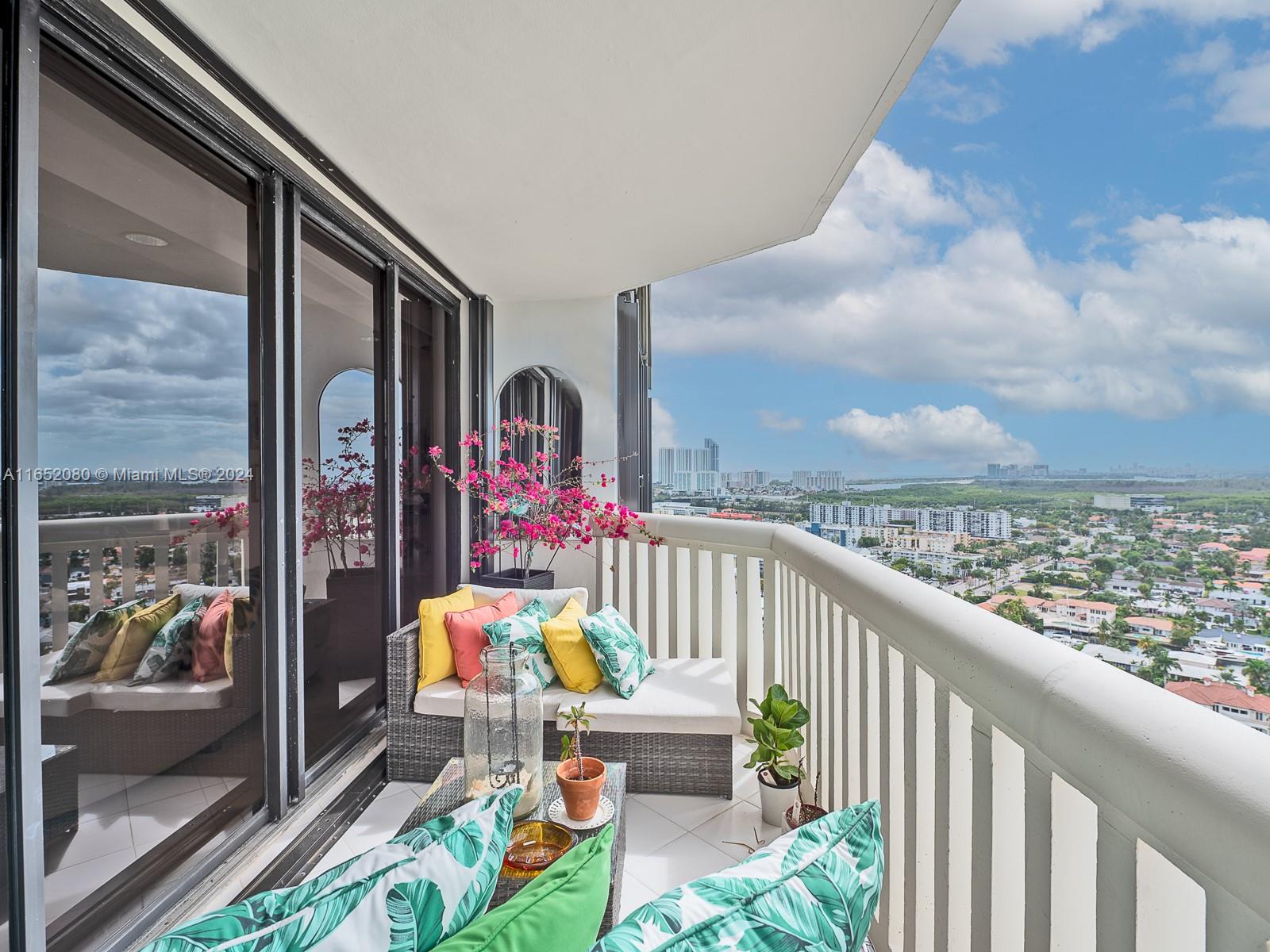 1000 ISL BLVD WILLIAMS IS - Residential Lease