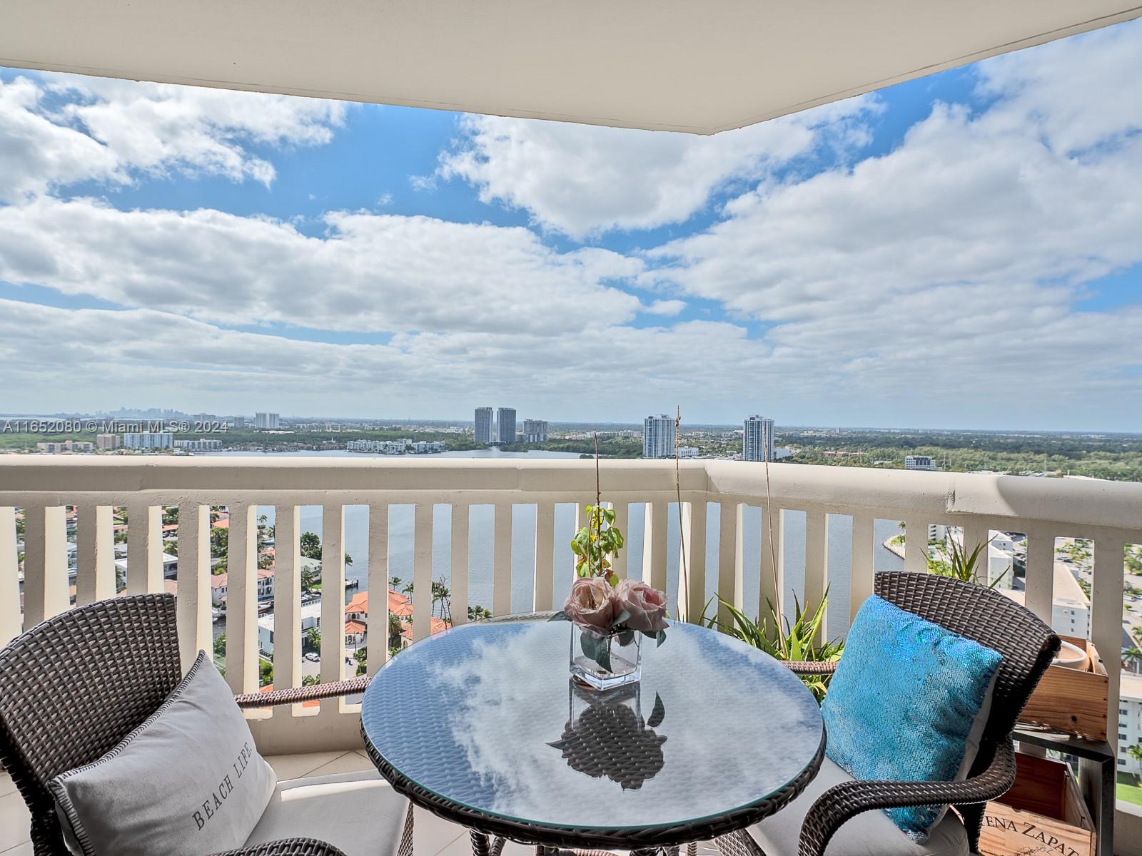 1000 ISL BLVD WILLIAMS IS - Residential Lease