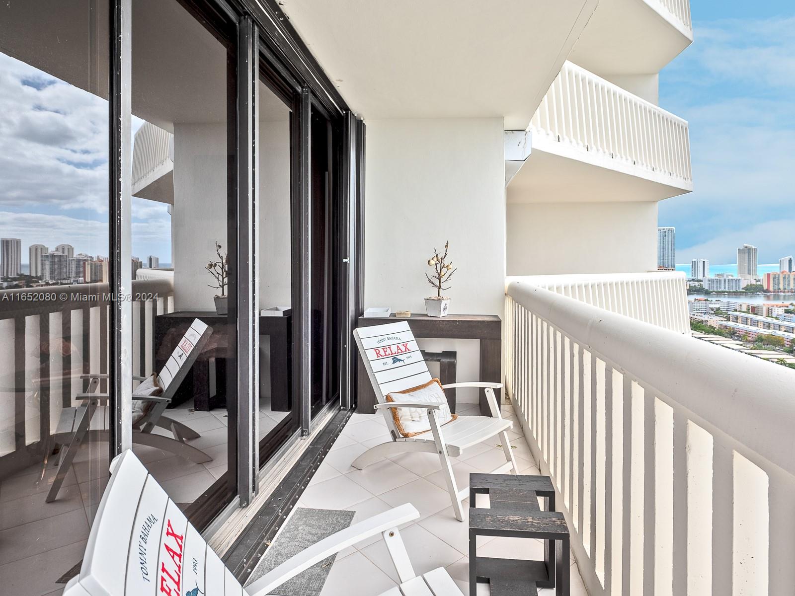 1000 ISL BLVD WILLIAMS IS - Residential Lease