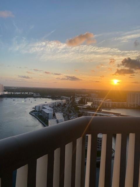1000 ISL BLVD WILLIAMS IS - Residential Lease