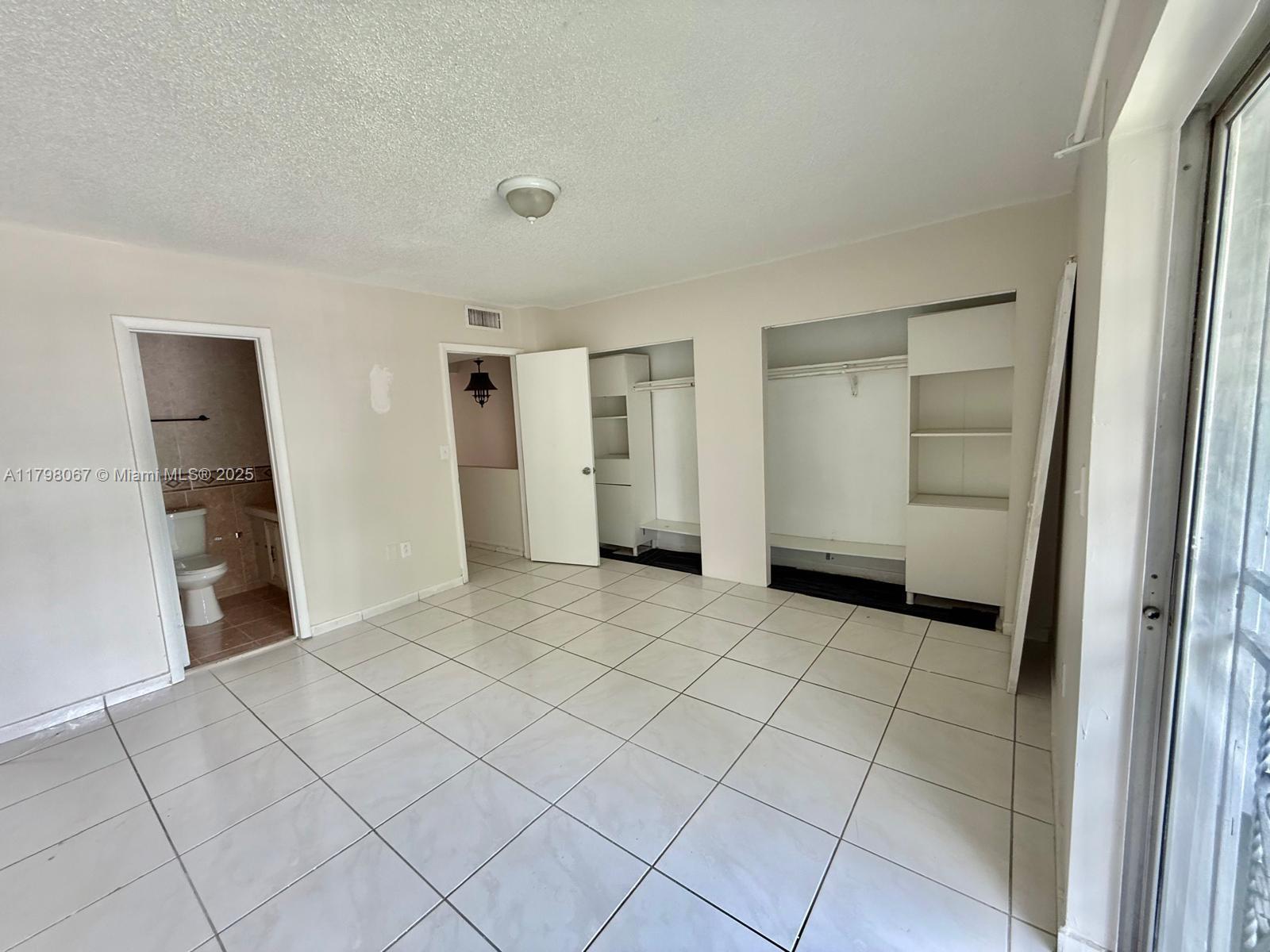 BILTMORE CLUB VILLAS TOWN - Residential Lease