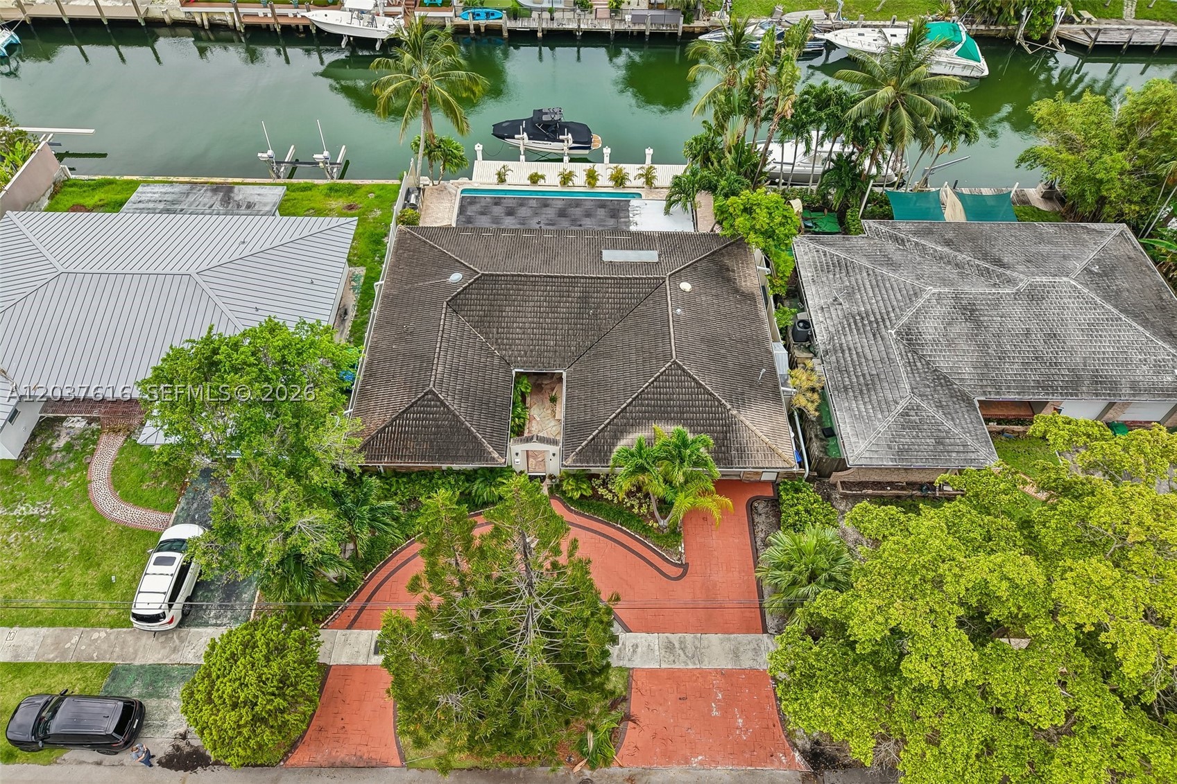 DAVIS HARBOR - Residential