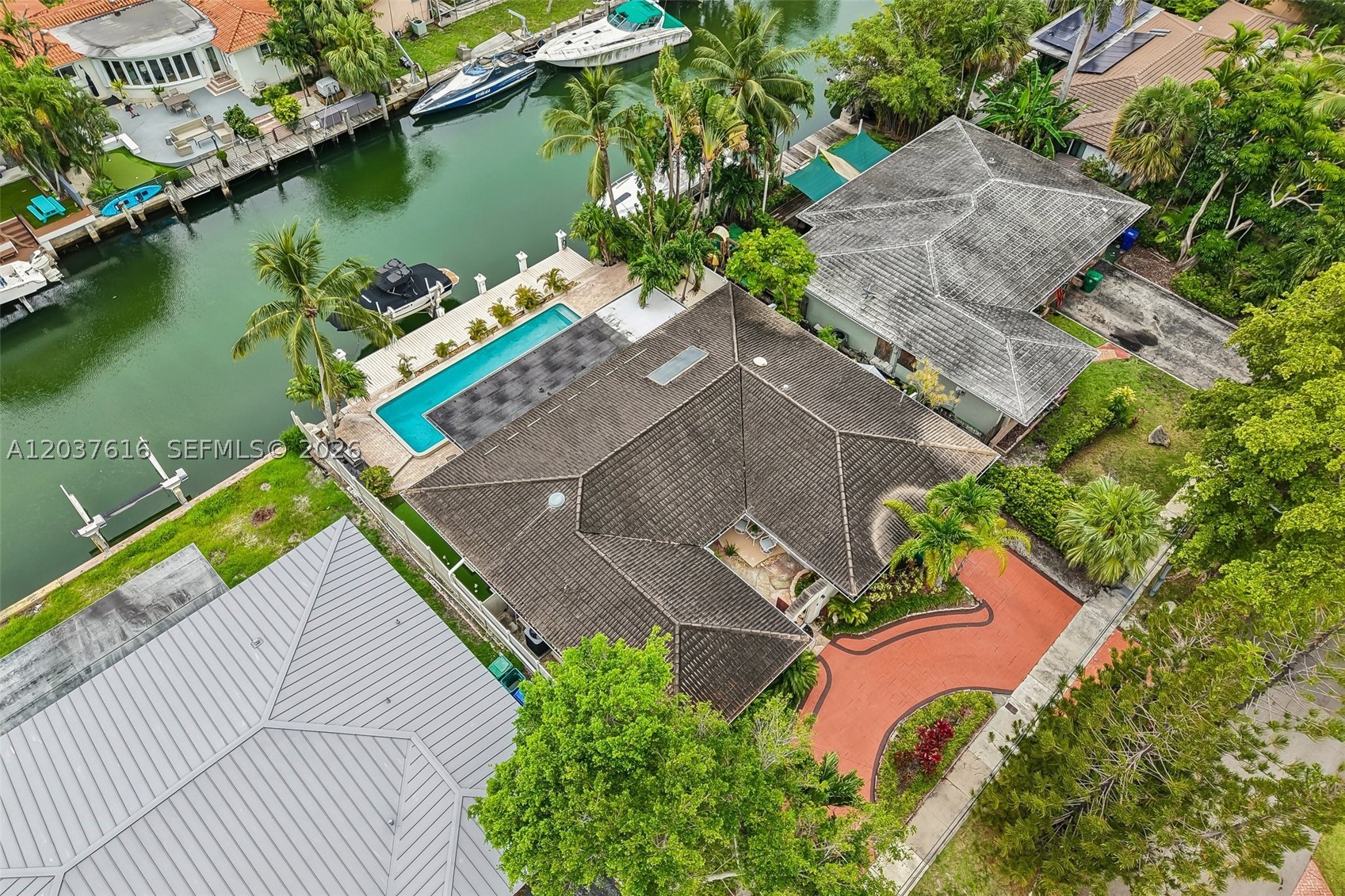 DAVIS HARBOR - Residential