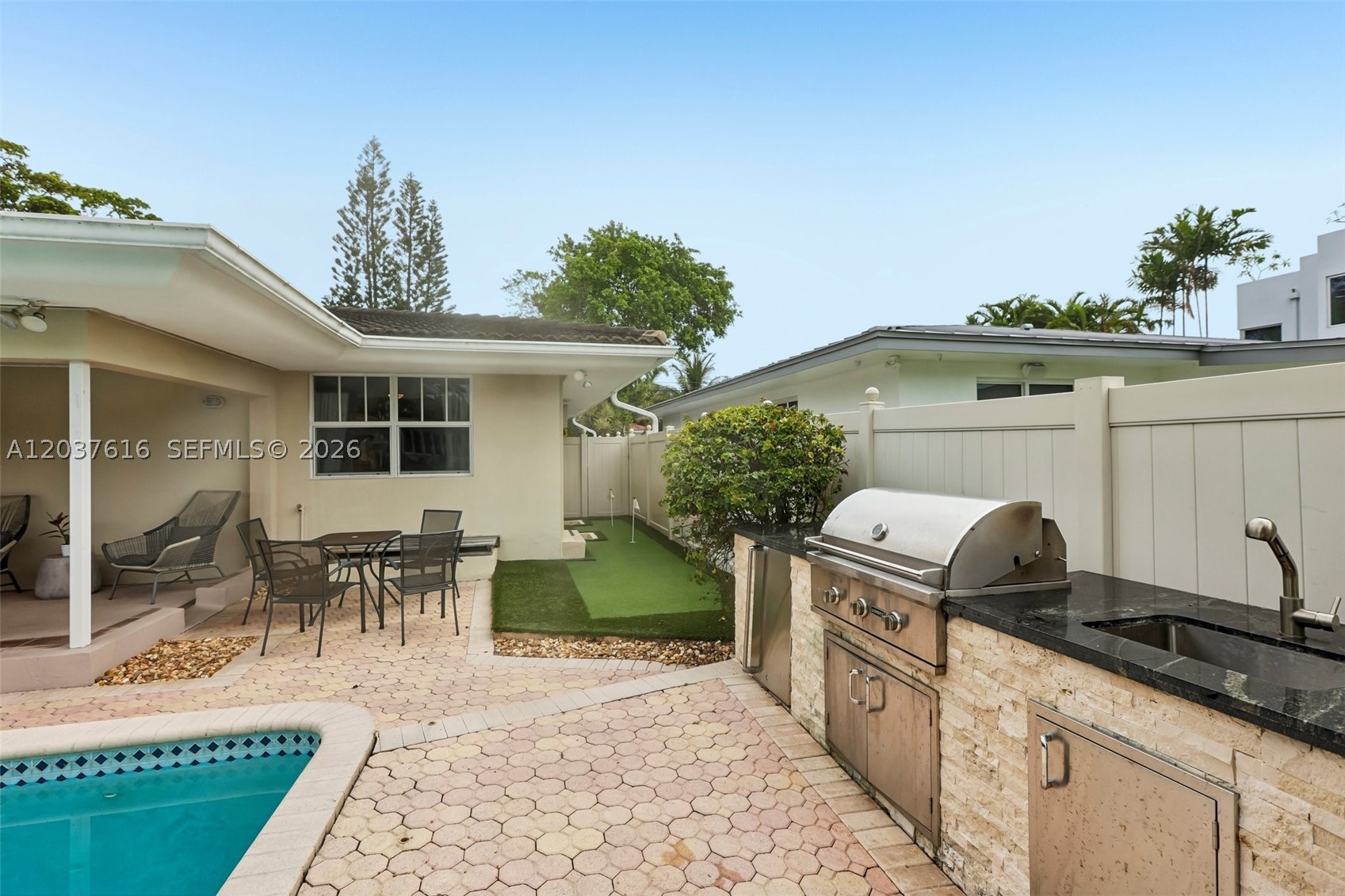 DAVIS HARBOR - Residential