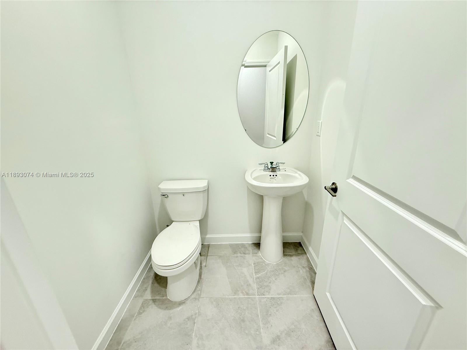 KEYS GATE ALTAMIRA ALICANT - Residential Lease