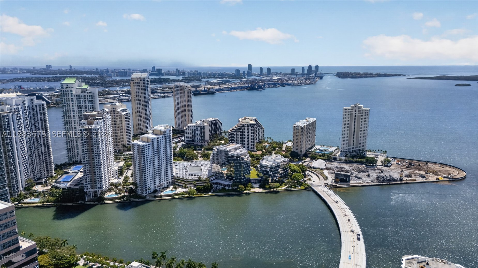 THE PLAZA 851 BRICKELL CO - Residential