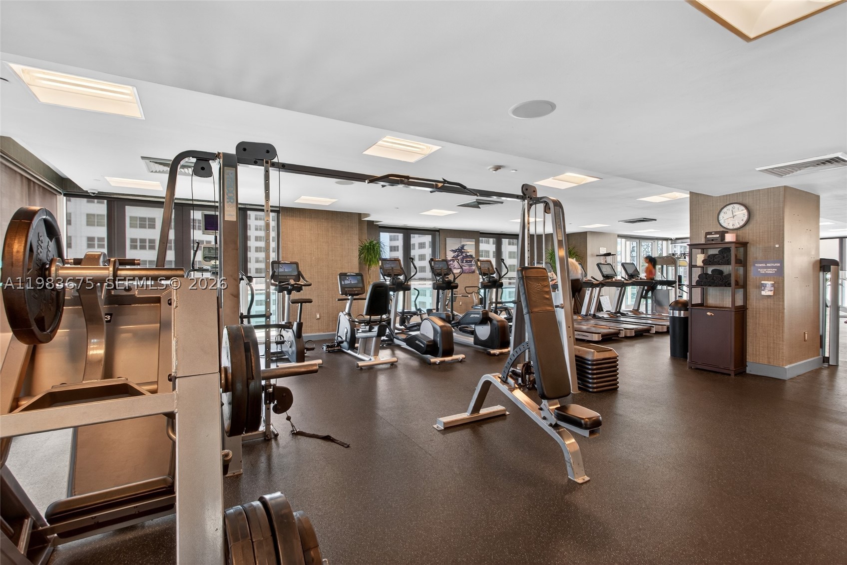 THE PLAZA 851 BRICKELL CO - Residential