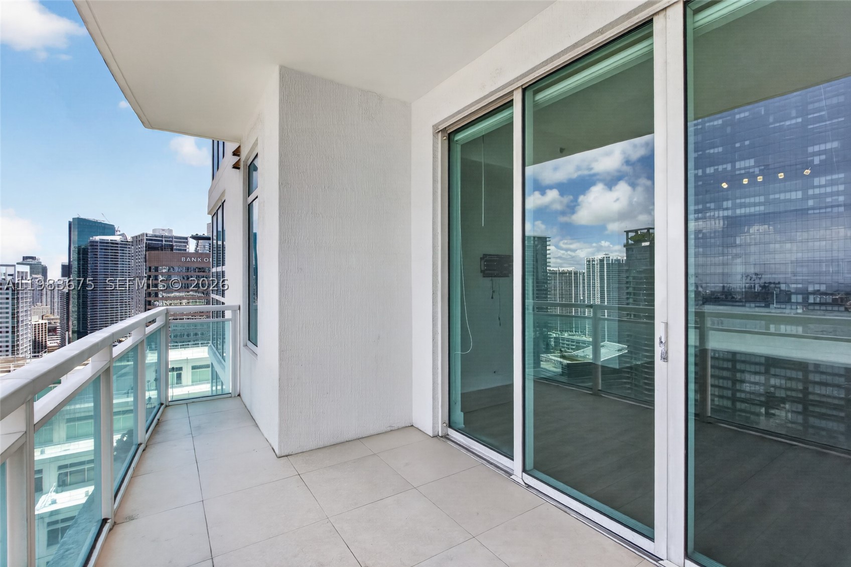 THE PLAZA 851 BRICKELL CO - Residential