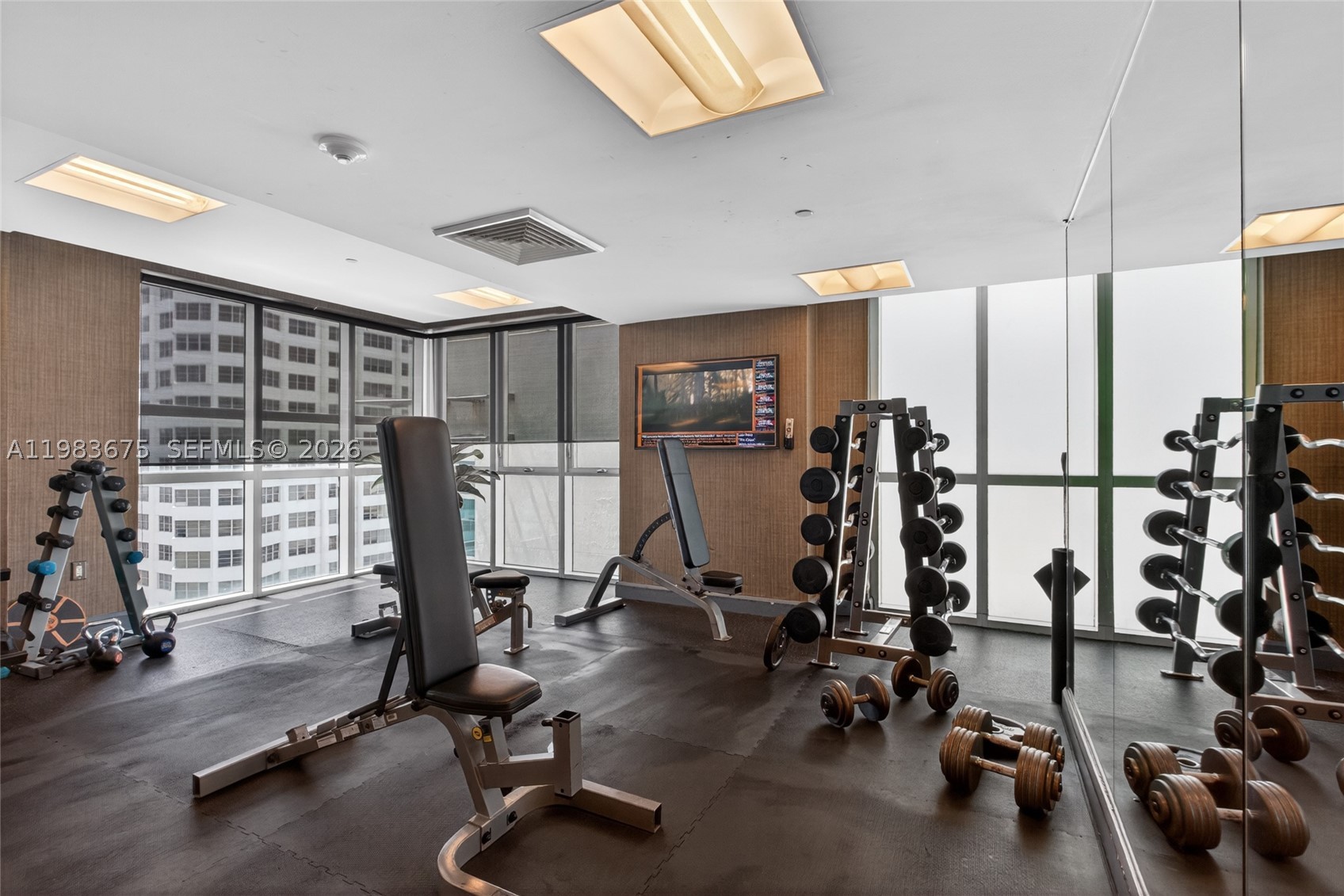 THE PLAZA 851 BRICKELL CO - Residential