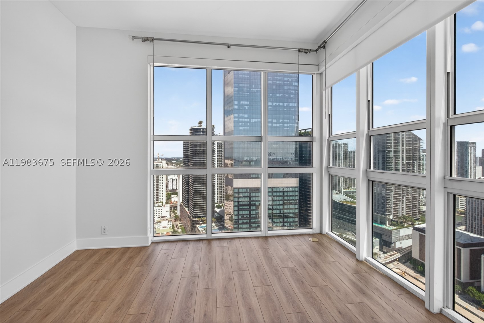 THE PLAZA 851 BRICKELL CO - Residential