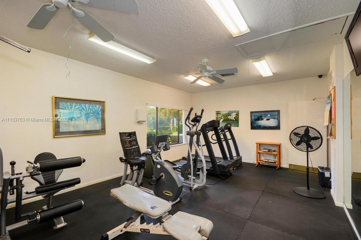 DELRAY OAKS WEST CONDO - Residential