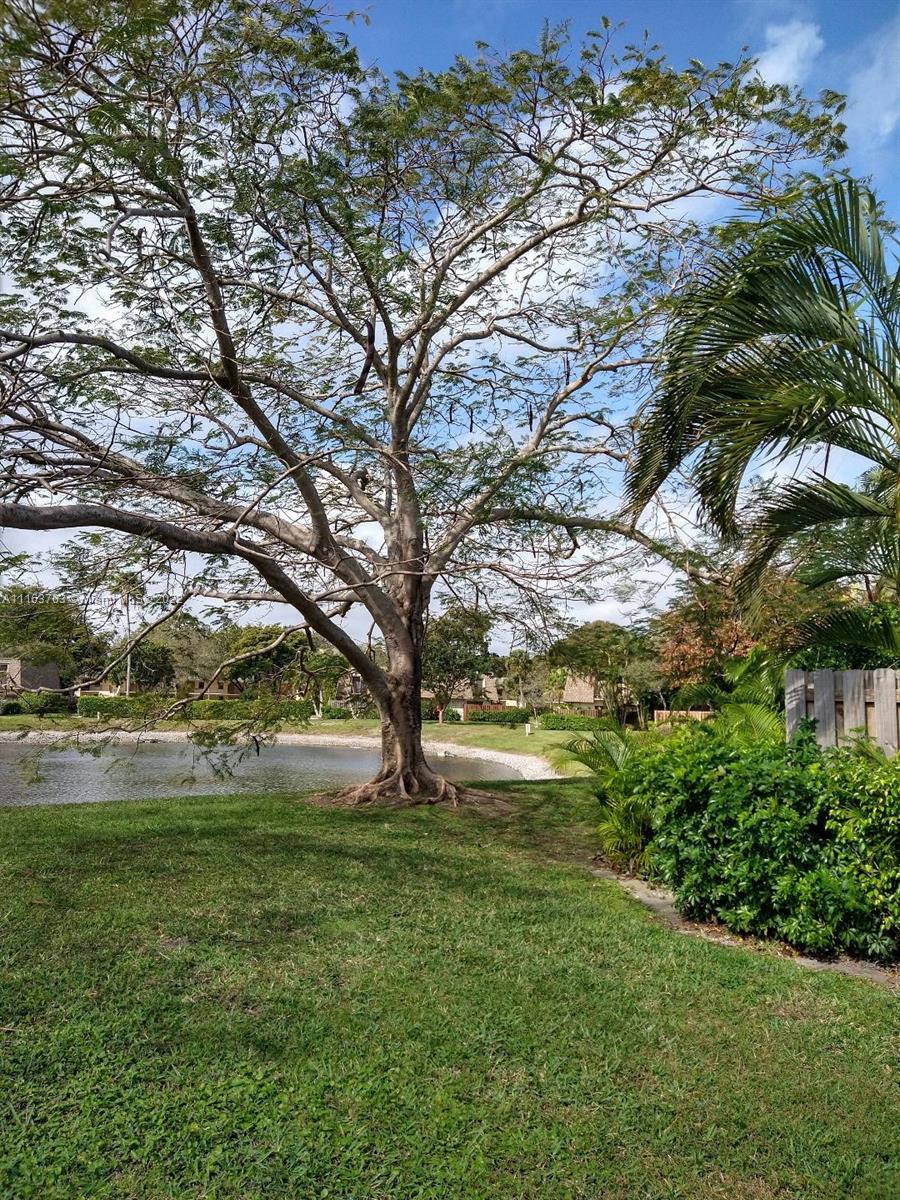 DELRAY OAKS WEST CONDO - Residential