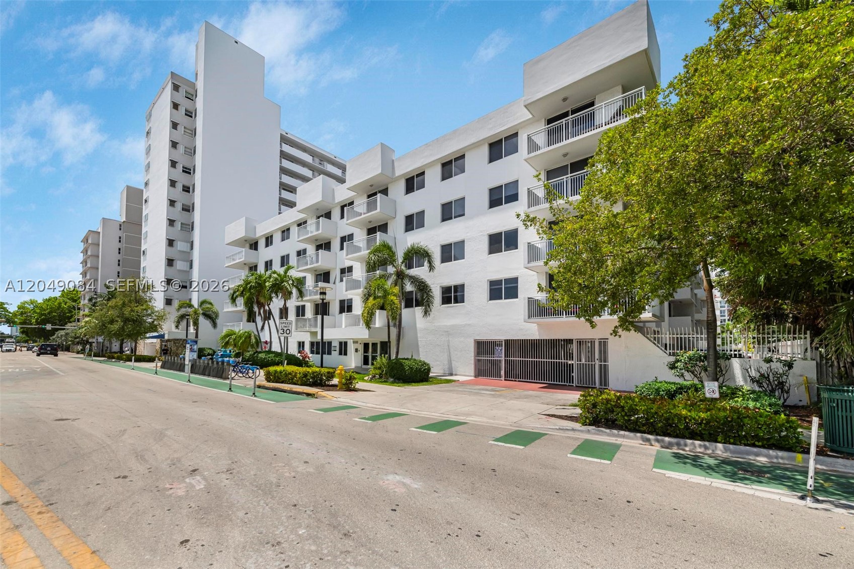 WEST BAY GARDENS CONDO - Residential