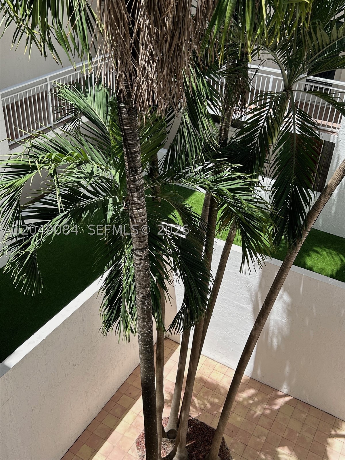 WEST BAY GARDENS CONDO - Residential