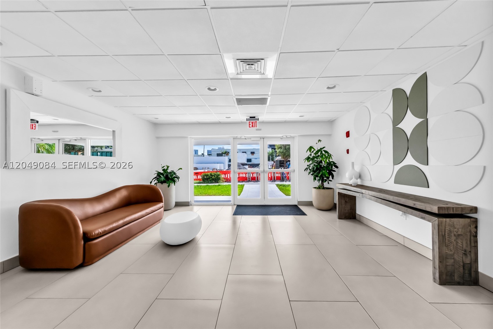 WEST BAY GARDENS CONDO - Residential