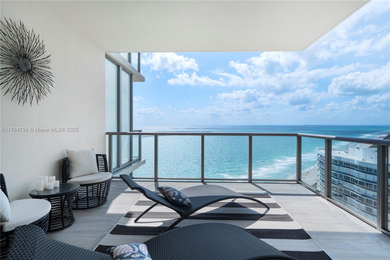St. Regis Center Tower - Residential Lease