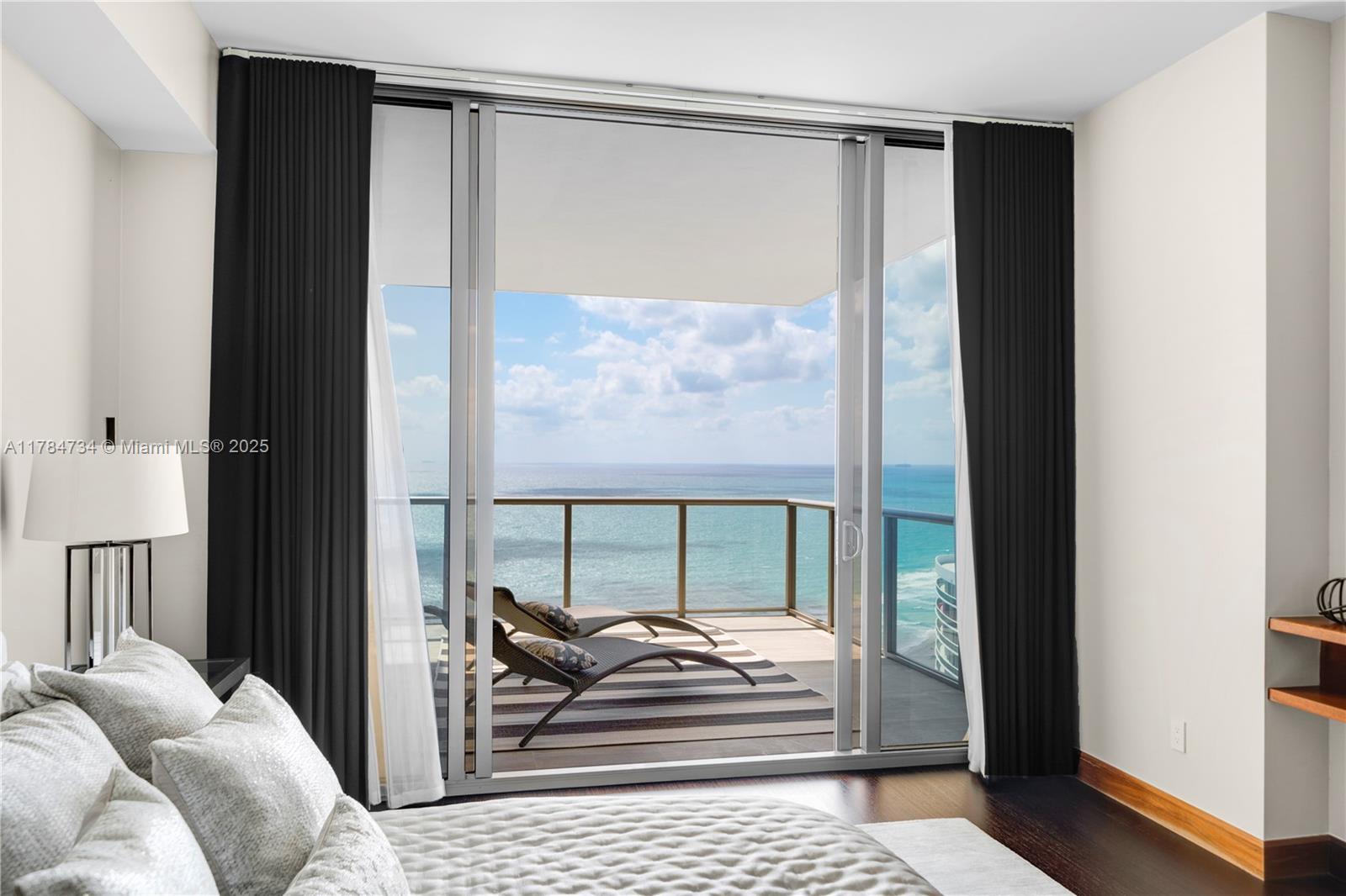 St. Regis Center Tower - Residential Lease