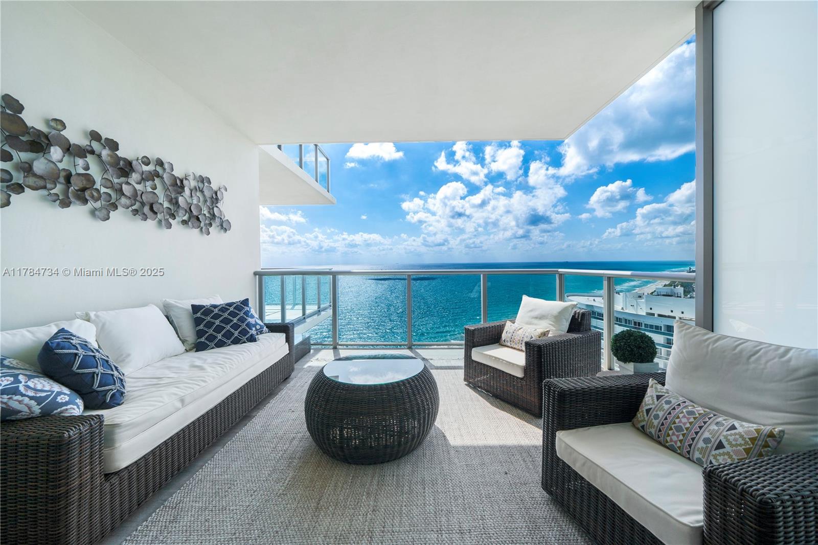 St. Regis Center Tower - Residential Lease