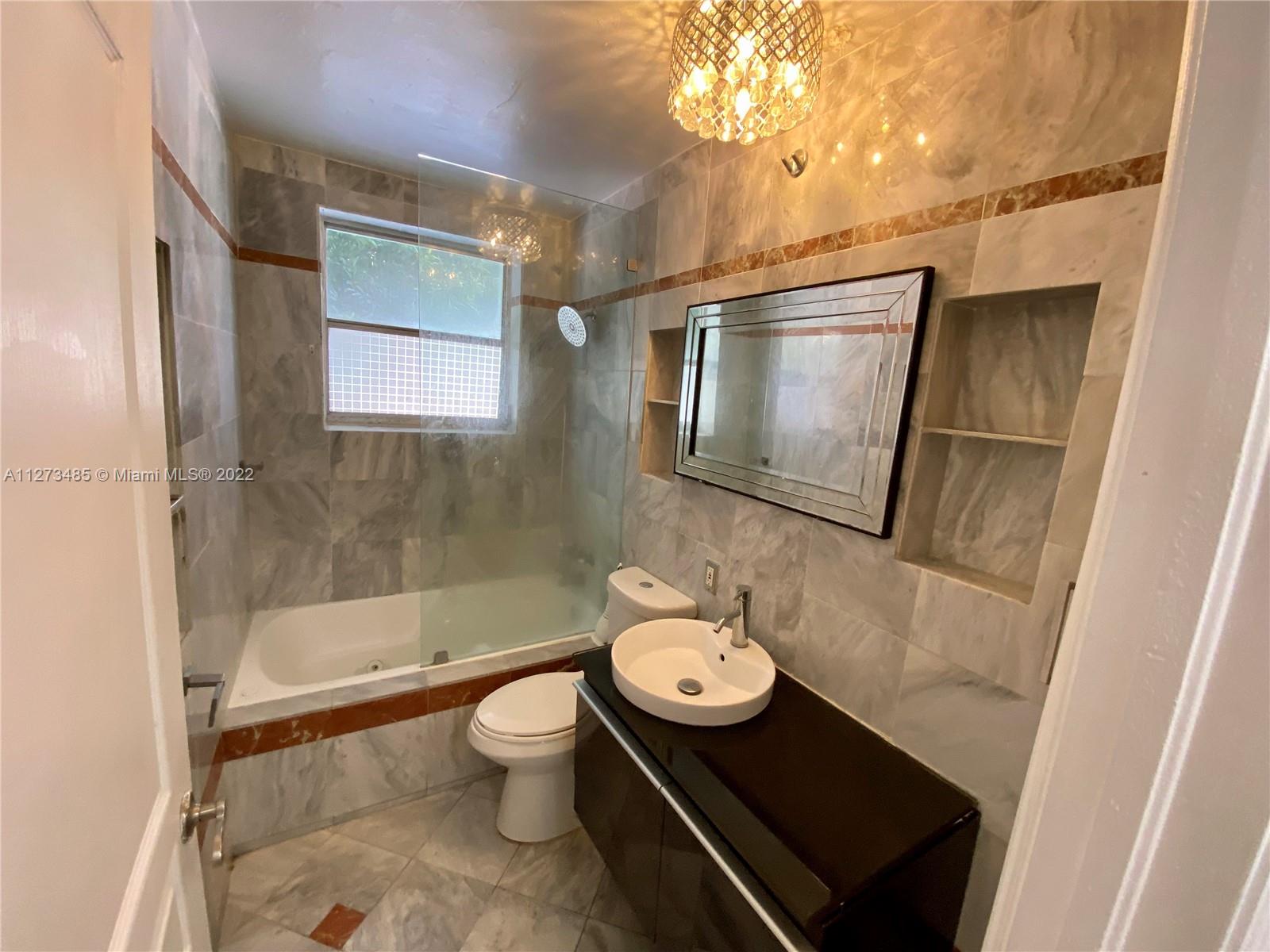 WASHINGTON PARK CONDO - Residential Lease