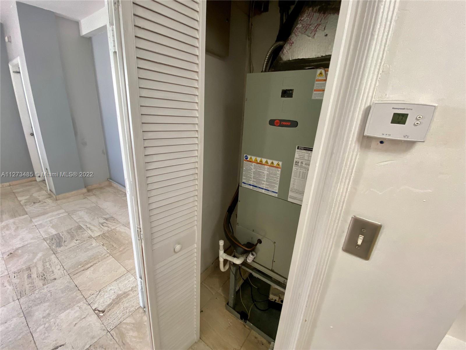 WASHINGTON PARK CONDO - Residential Lease