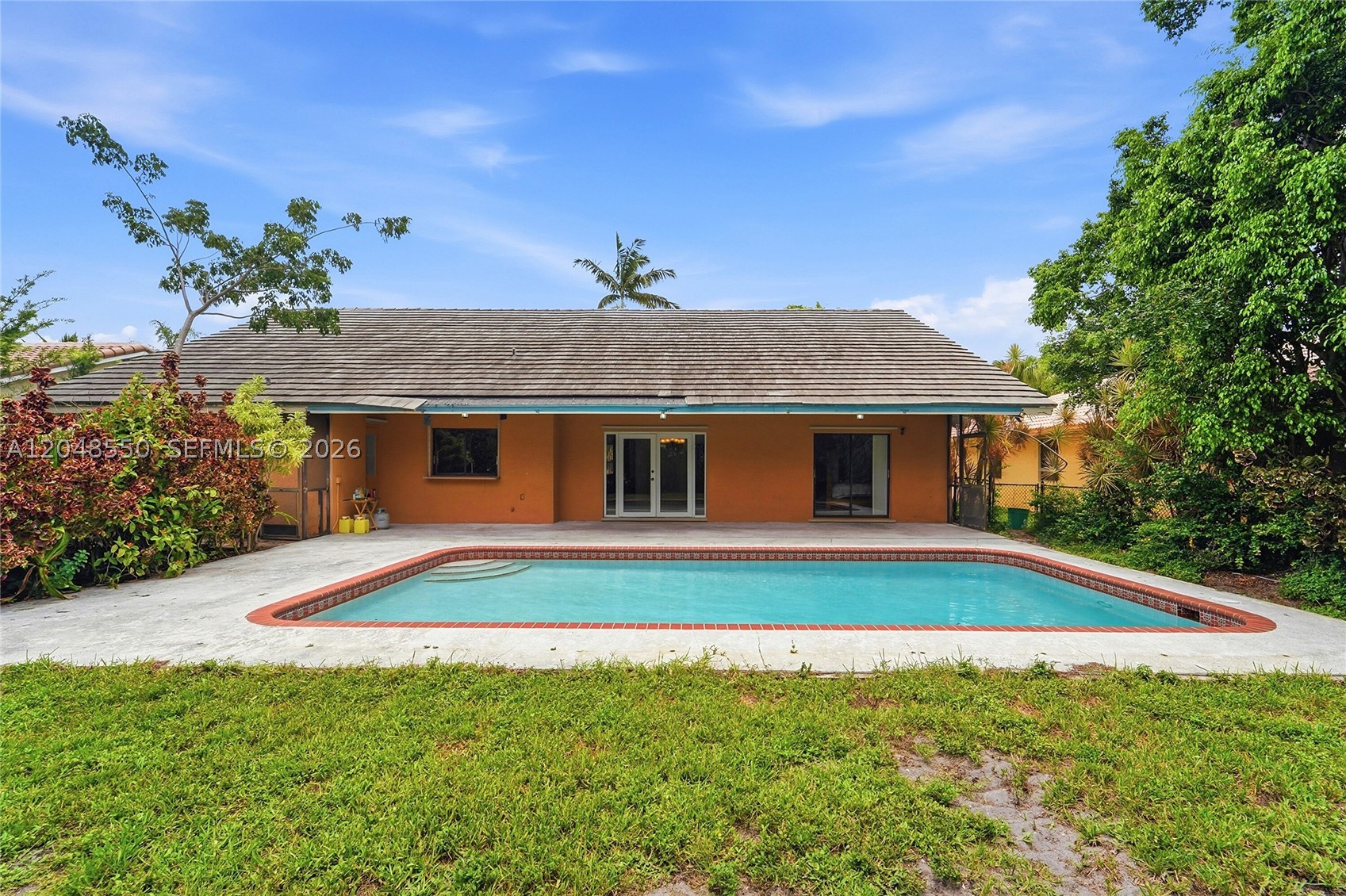 CYPRESS GLEN - Residential