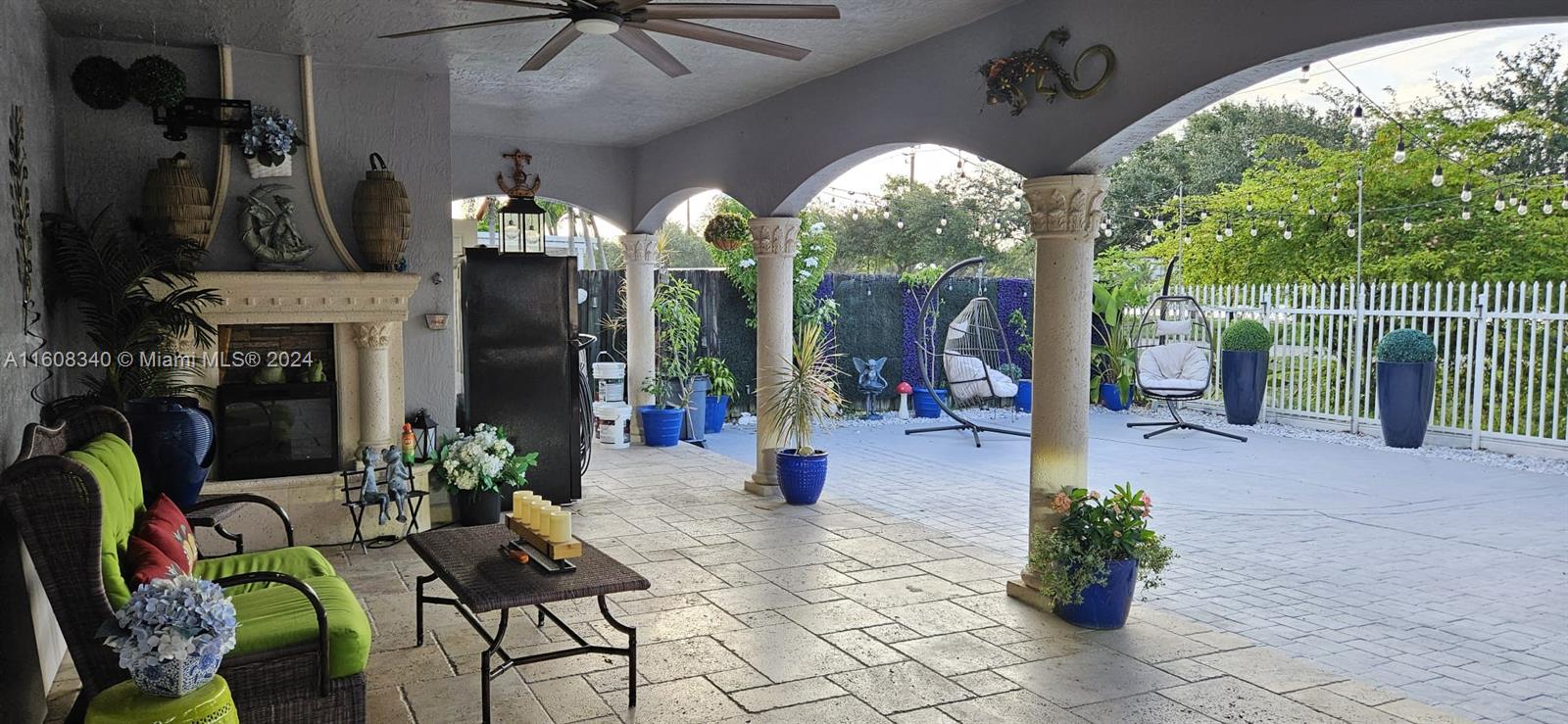 NORTH PALM ESTATES HOMES - Residential