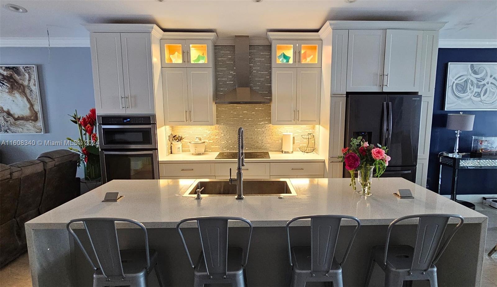 NORTH PALM ESTATES HOMES - Residential