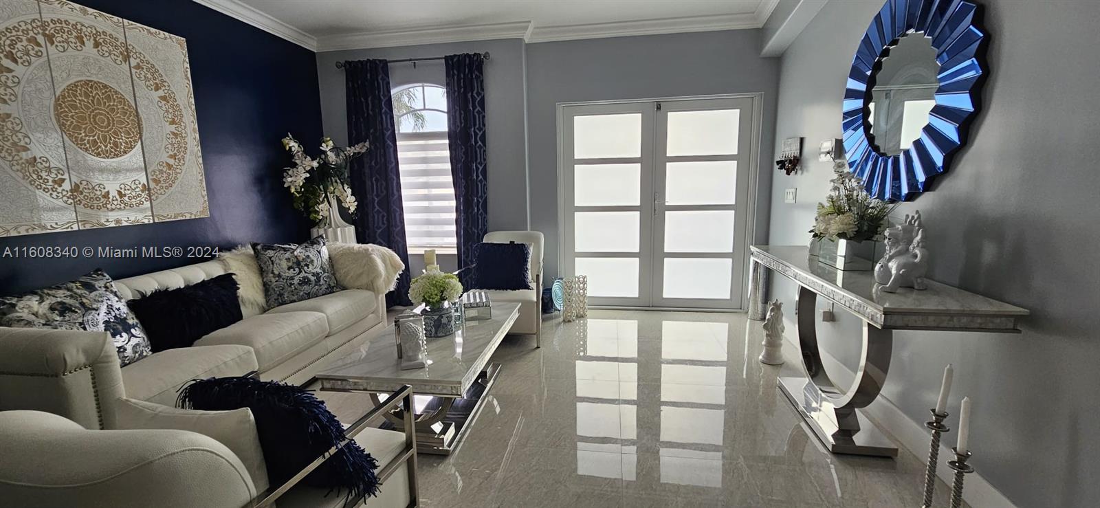 NORTH PALM ESTATES HOMES - Residential